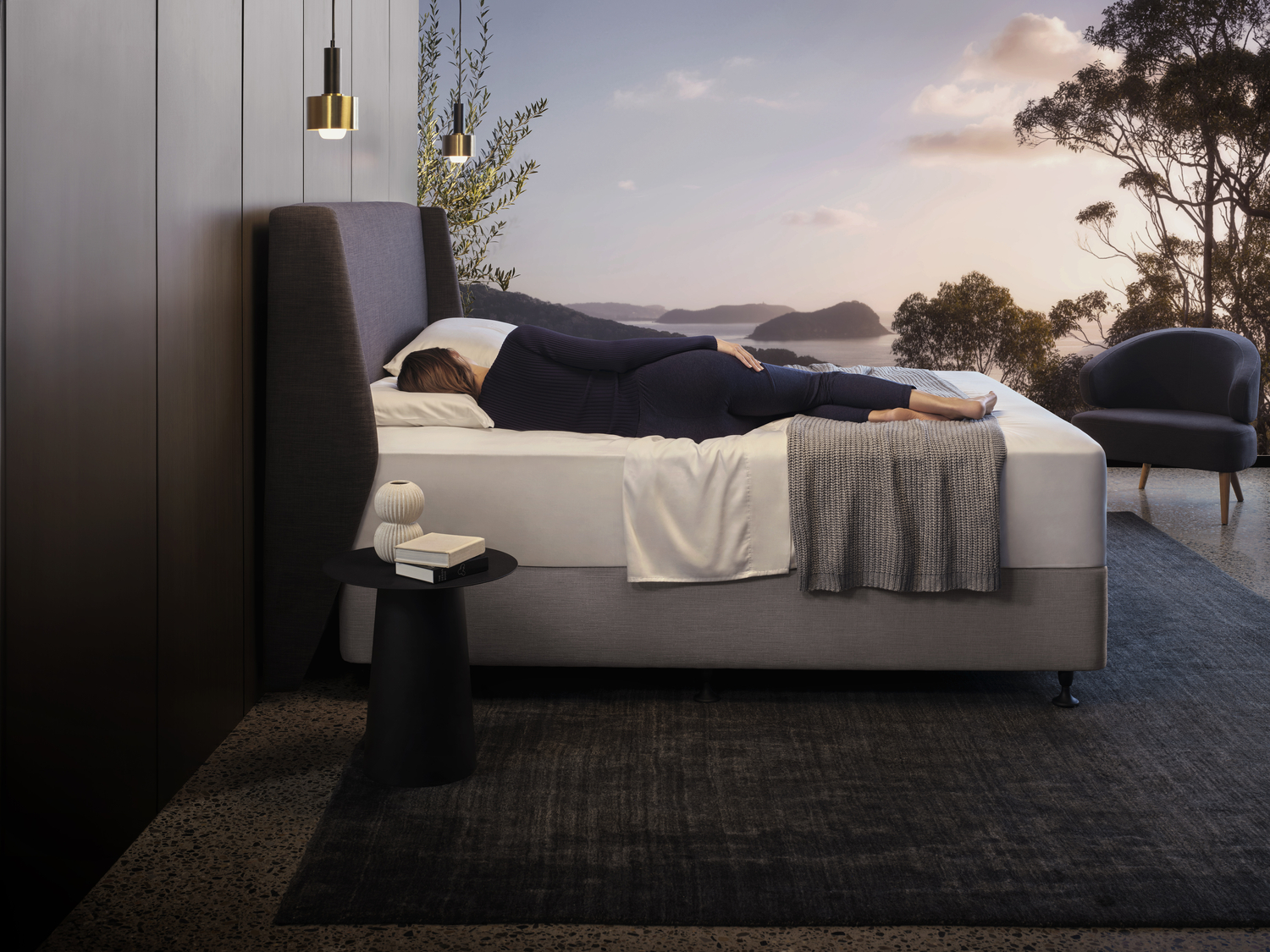 Nightingale Firm Bed image 1